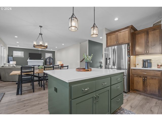 2505 ROGERS Ln, Salem, OR 97304