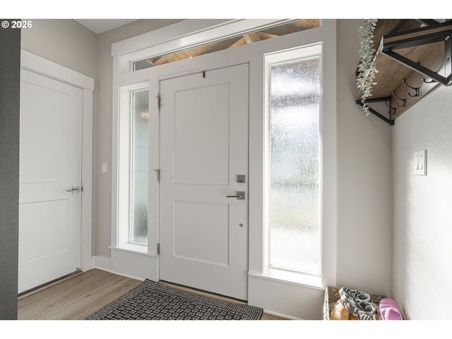 2505 ROGERS Ln, Salem, OR 97304