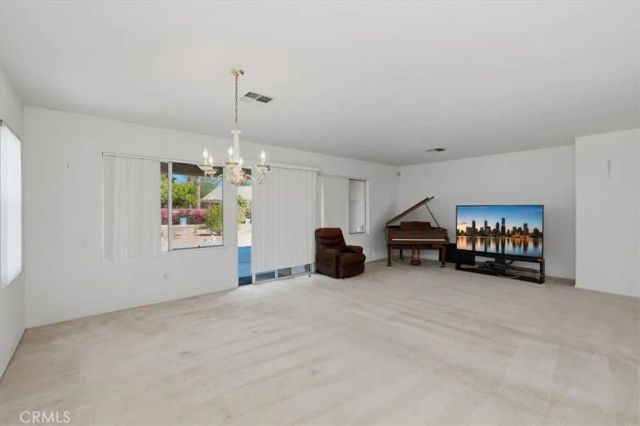 39375 Falconwood Court, Palm Desert, CA 92211