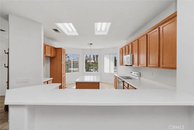 39375 Falconwood Court, Palm Desert, CA 92211