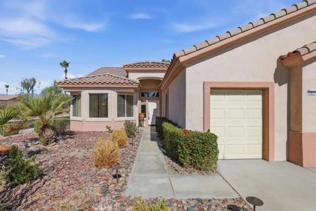 39375 Falconwood Court, Palm Desert, CA 92211