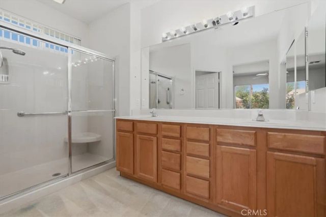 39375 Falconwood Court, Palm Desert, CA 92211