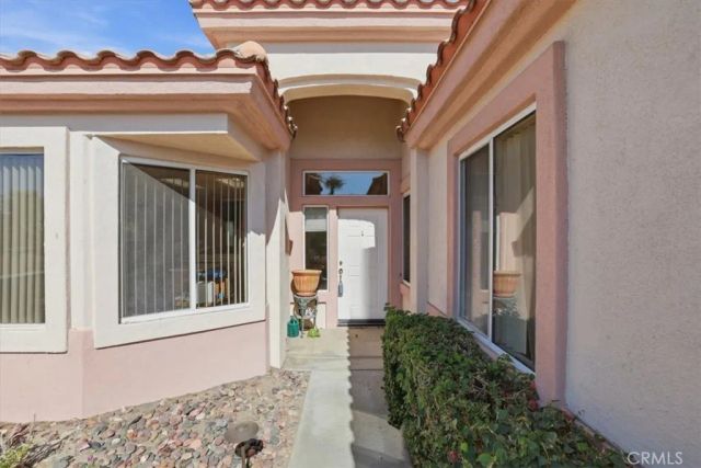 39375 Falconwood Court, Palm Desert, CA 92211