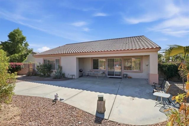 39375 Falconwood Court, Palm Desert, CA 92211