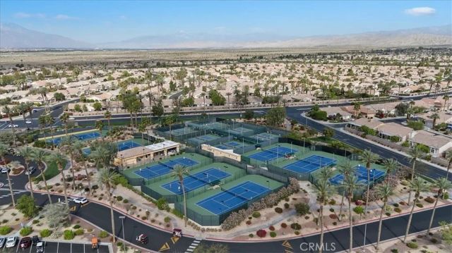 39375 Falconwood Court, Palm Desert, CA 92211