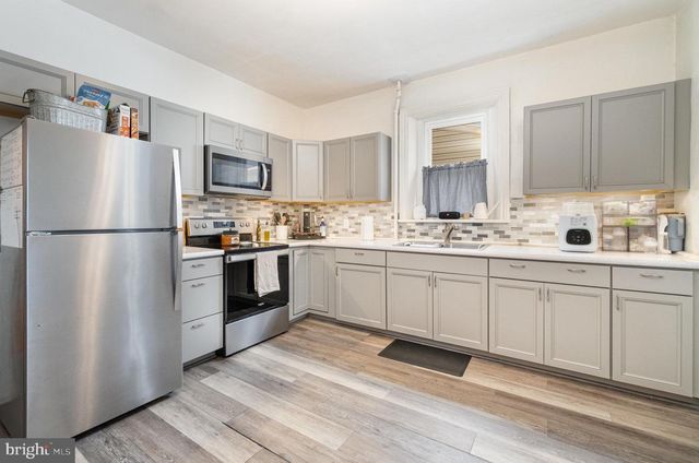 310 S MARKET ST, Millersburg, PA 17061