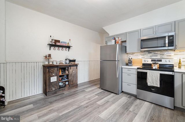 310 S MARKET ST, Millersburg, PA 17061