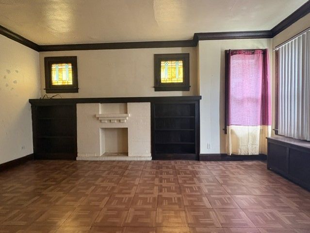 6537 S Francisco Avenue, Chicago, IL 60629