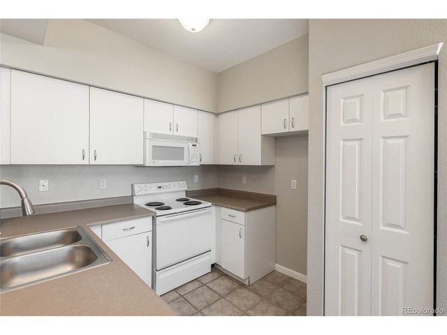 6418 Silver Mesa Dr C, Highlands Ranch, CO 80130