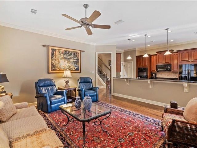 7999 WILLOW BROOK RD, Germantown, TN 38138