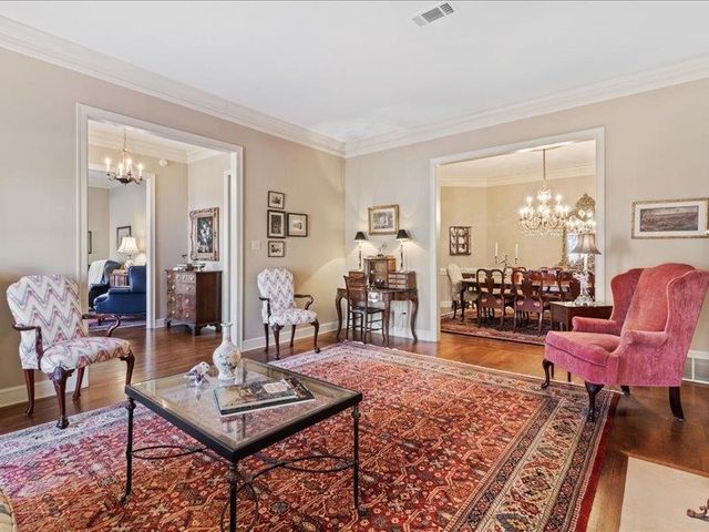 7999 WILLOW BROOK RD, Germantown, TN 38138