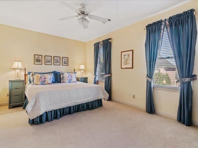 7999 WILLOW BROOK RD, Germantown, TN 38138