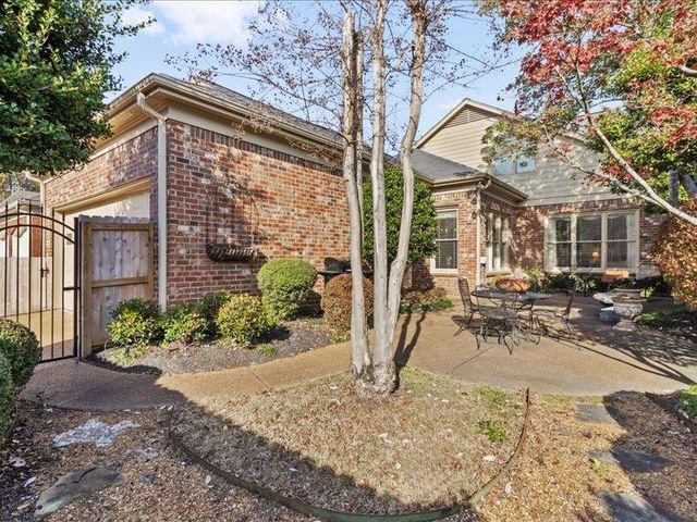 7999 WILLOW BROOK RD, Germantown, TN 38138