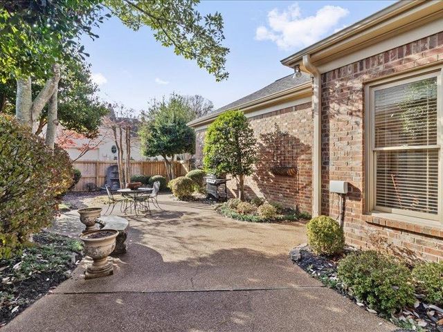 7999 WILLOW BROOK RD, Germantown, TN 38138