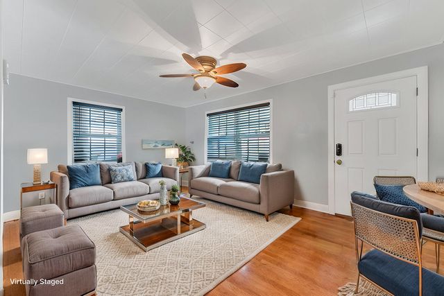 818 Kaye Street, West Palm Beach, FL 33405