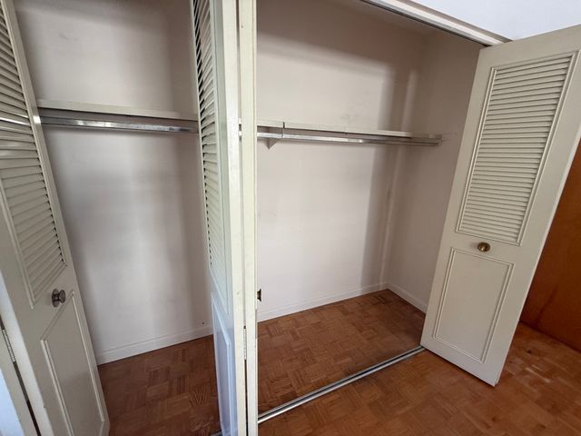 5050 Washington St 553, Boston, MA 02132