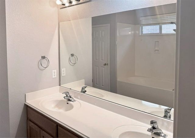 2201 Clover Ridge DR, Cedar Park, TX 78613