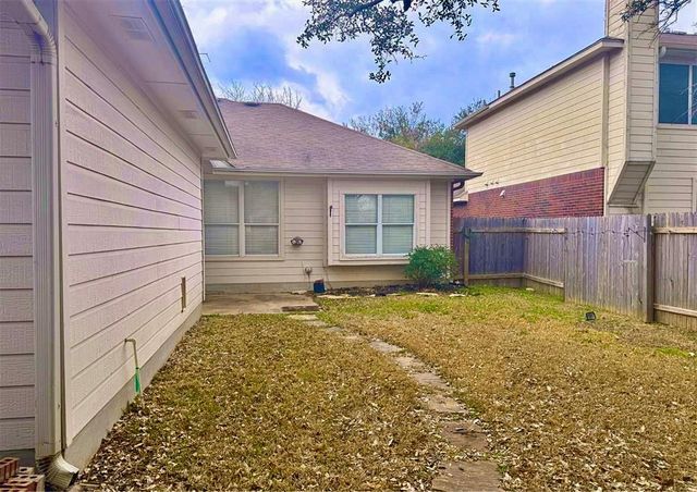 2201 Clover Ridge DR, Cedar Park, TX 78613