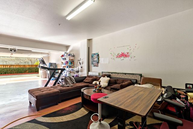 3035 Ruby Avenue, San Jose, CA 95135