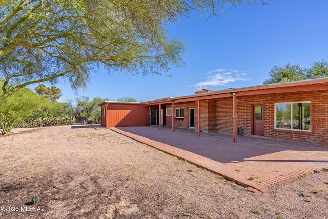 1642 W Avenue De Maximillian, Tucson, AZ 85704