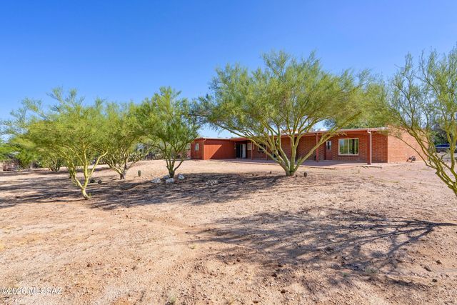 1642 W Avenue De Maximillian, Tucson, AZ 85704