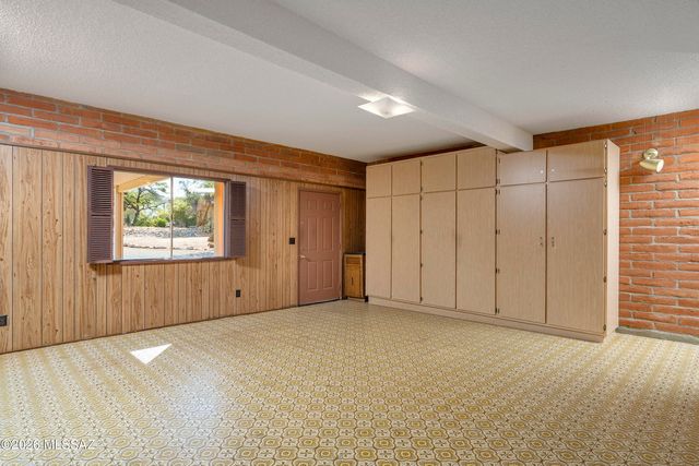 1642 W Avenue De Maximillian, Tucson, AZ 85704