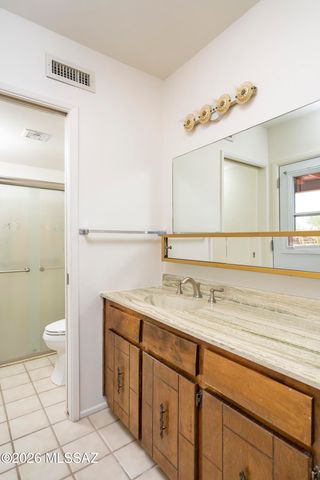 1642 W Avenue De Maximillian, Tucson, AZ 85704