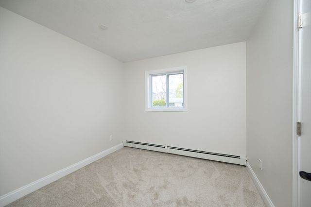 38 Marion St, Holbrook, MA 02343