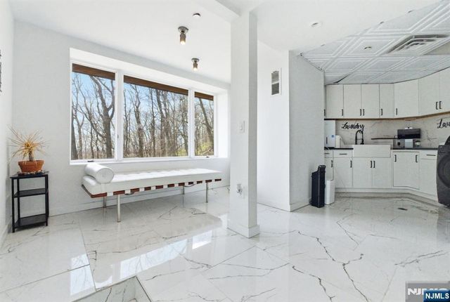 36 Mountainside Park Terrace, Montclair, NJ 07043