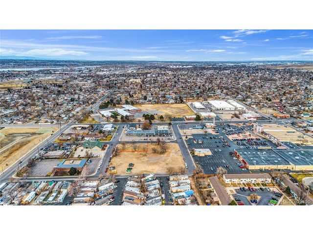 6322 Ivanhoe St, Commerce City, CO 80022