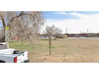 6322 Ivanhoe St, Commerce City, CO 80022