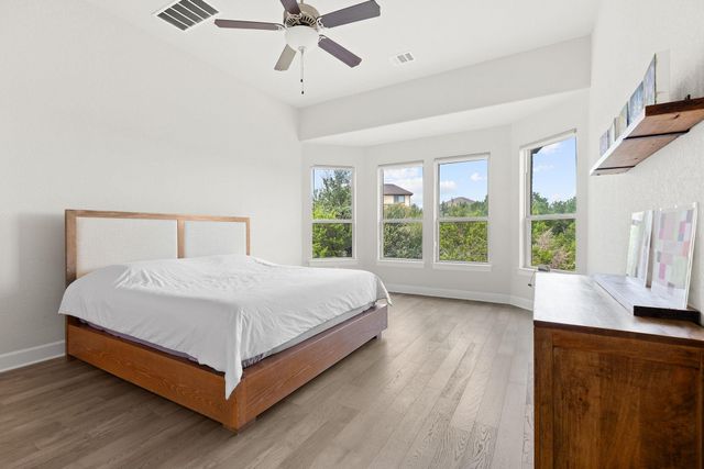 615 Glacial Stream LN, Cedar Park, TX 78613