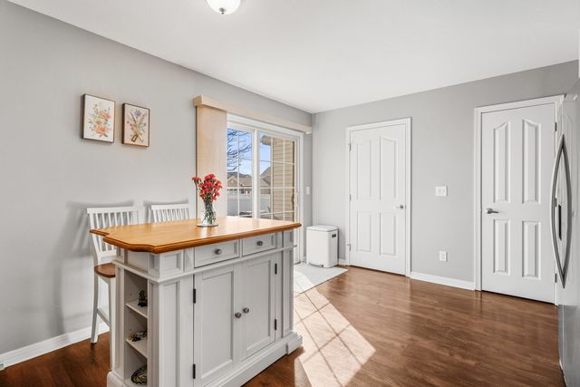 1404 Bluegrass Lane, Champaign, IL 61822