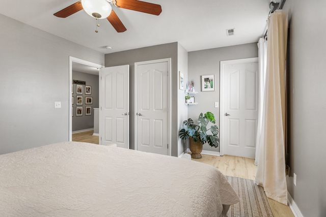 1404 Bluegrass Lane, Champaign, IL 61822