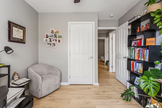 1404 Bluegrass Lane, Champaign, IL 61822