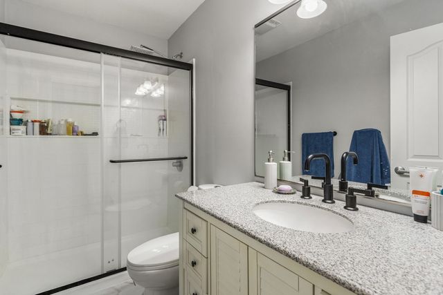 1404 Bluegrass Lane, Champaign, IL 61822