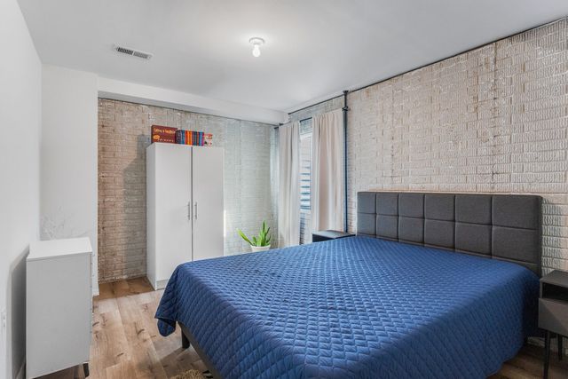 1404 Bluegrass Lane, Champaign, IL 61822