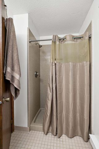 1320 Norcrest Avenue N, Stillwater, MN 55082