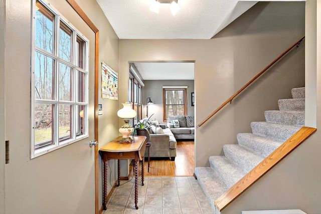 1320 Norcrest Avenue N, Stillwater, MN 55082