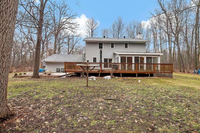 1320 Norcrest Avenue N, Stillwater, MN 55082