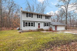 1320 Norcrest Avenue N, Stillwater, MN 55082