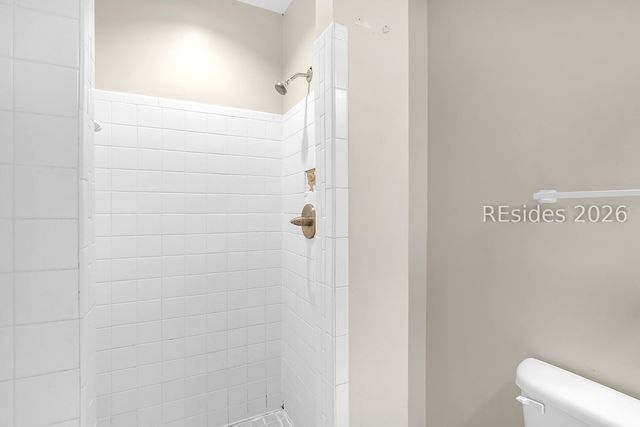 96 Mathews Dr Apt 142, Hilton Head Island, SC 29926