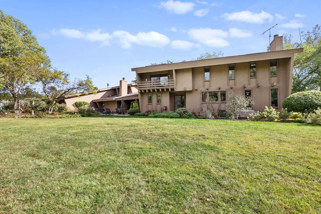 14960 W 21st Street, Wadsworth, IL 60083