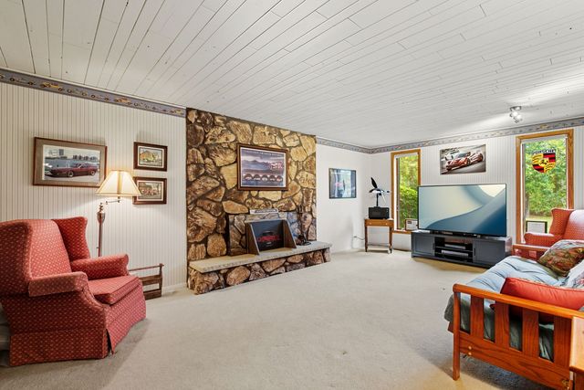 14960 W 21st Street, Wadsworth, IL 60083