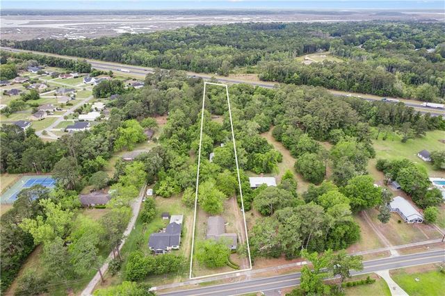 633 Blythe Island Drive, Brunswick, GA 31523