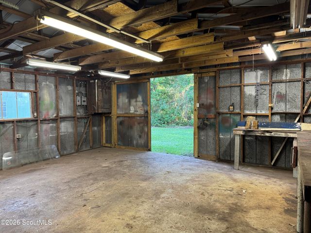 633 Blythe Island Drive, Brunswick, GA 31523