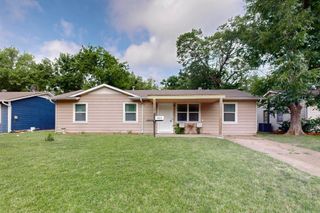 823 Collin Drive, Euless, TX 76039