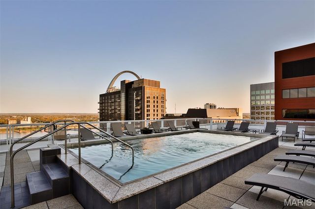 314 Broadway St Louis, Missouri 6310 N 905, St Louis, MO 63102