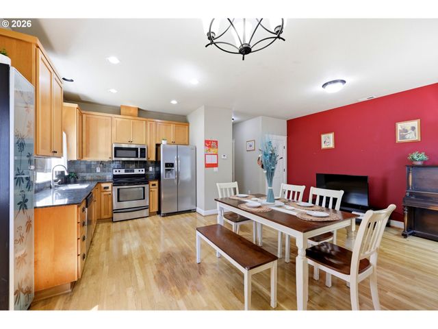 2597 Se 105TH Ave, Portland, OR 97266