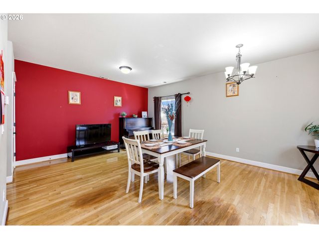 2597 Se 105TH Ave, Portland, OR 97266